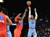 NG28-关于字母哥回归赛场，战术调整首场状态亮眼，TL观众沸腾！的信息