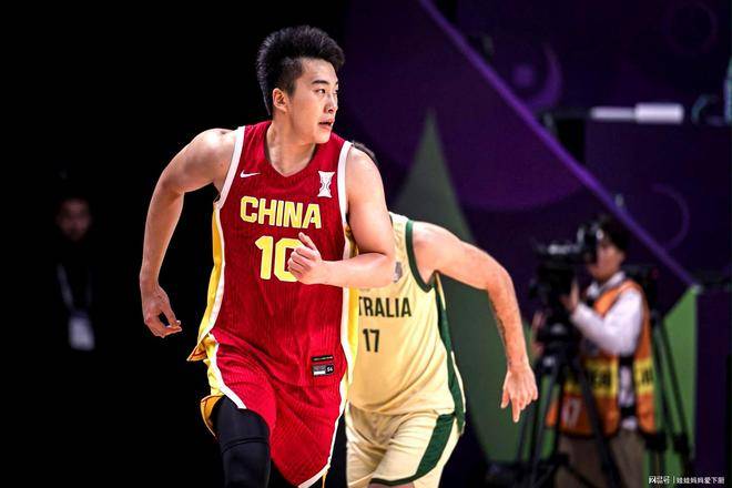 NG28- 爱亚卡普公棚有几个 