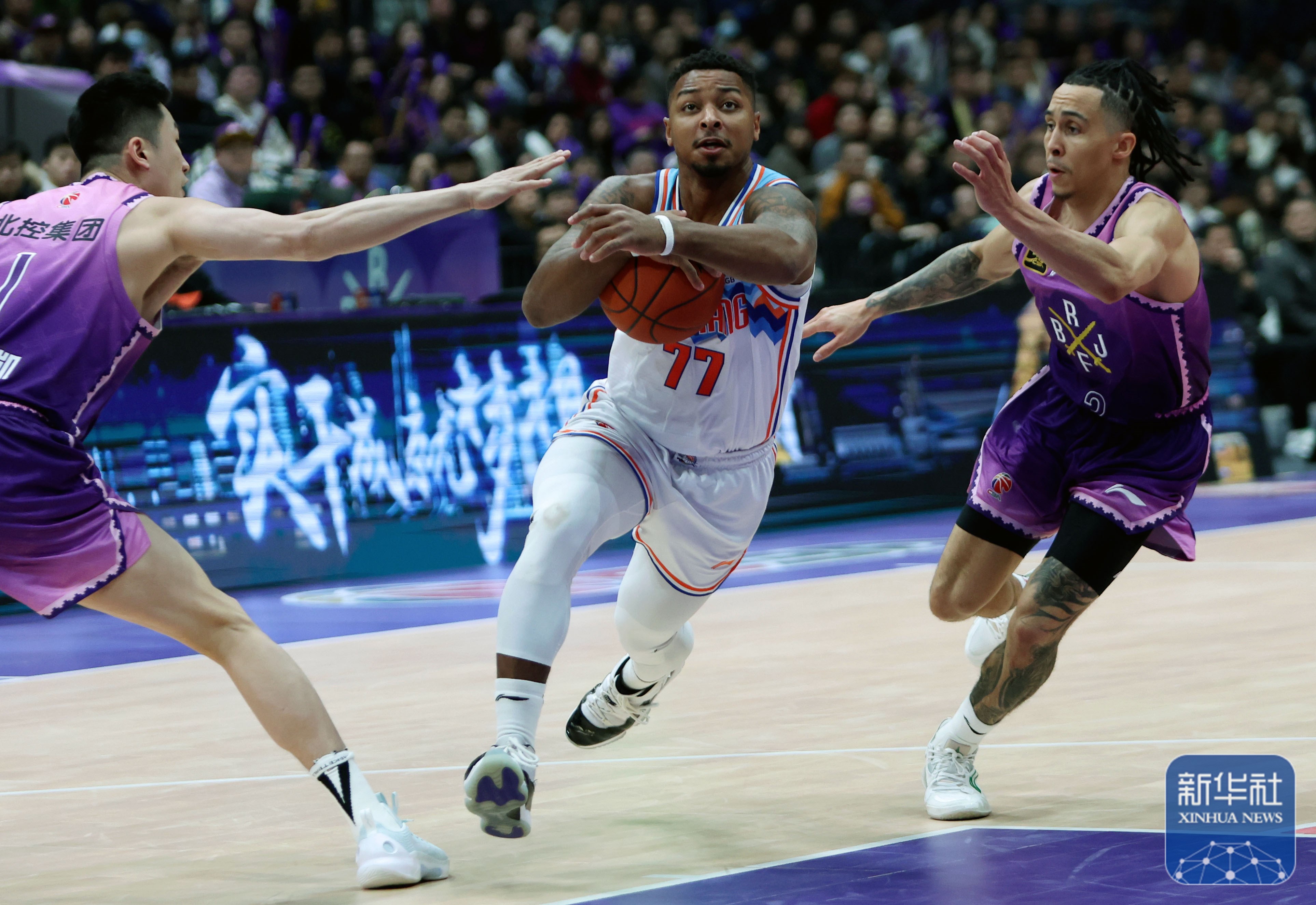 包含赛后体能课后，新疆广汇遗憾出局备战NBA总决赛，底气十足，阵容厚度经受考验的词条